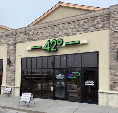 42 Degrees - Ralston