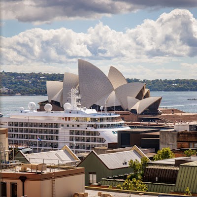 Sydney Harbour Yha