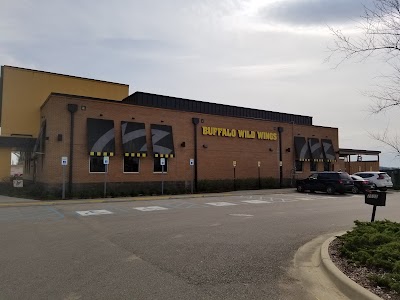 Buffalo Wild Wings Grill & Bar