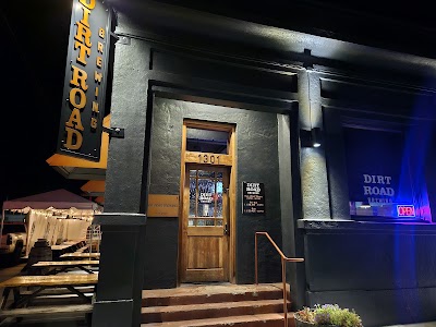 Dirt Road Brewing