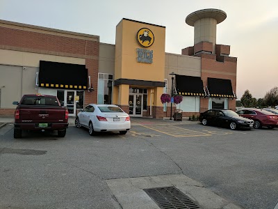 Buffalo Wild Wings Gril #135