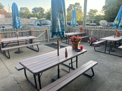 Gens 176 Bar & Grille