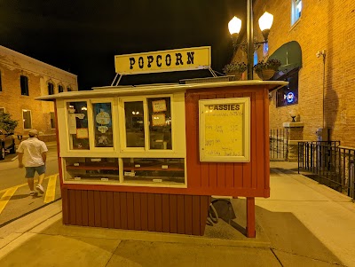 Pj's Courthouse Tavern & Grille