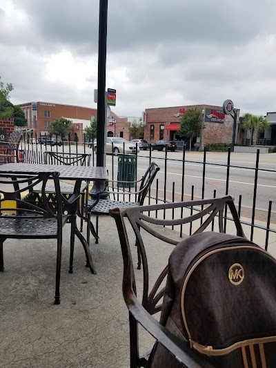 Buffalo Wild Wings Grill & Bar