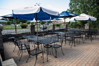 Lulus Pizzeria & Family