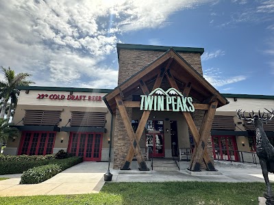 Twin Peaks Restaurant #93