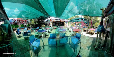 Redbones Liquor Store