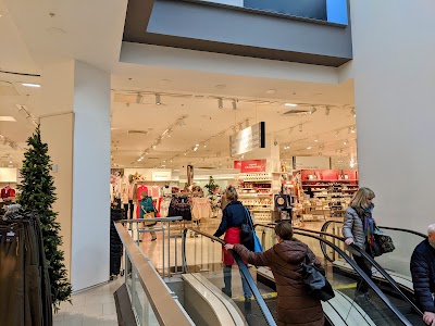 M&s