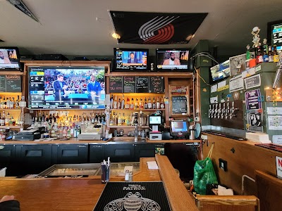 Flying Squirrel Tavern