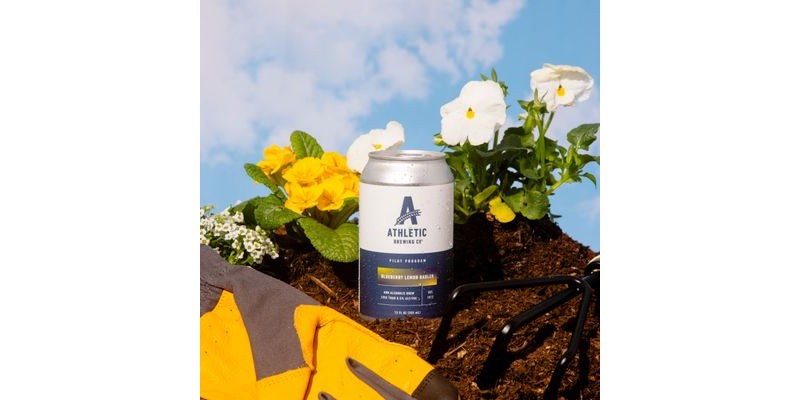 Athletic Brewing Blueberry Lemon Radler